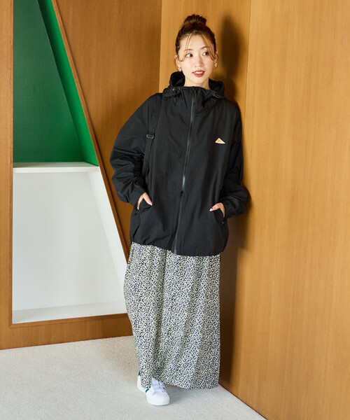 限定展開 別注 マウンテン パーカー ジャケット（マウンテンパーカー