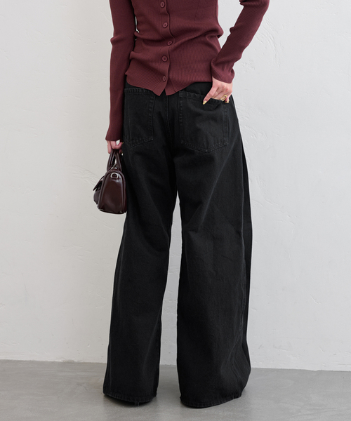 U by SPICK&SPAN（ユーバイスピックアンドスパン）の「《追加》サイドタックワイドデニム（デニムパンツ・レディース・ブルー/ブラック・34/36/38）」の3枚目の写真