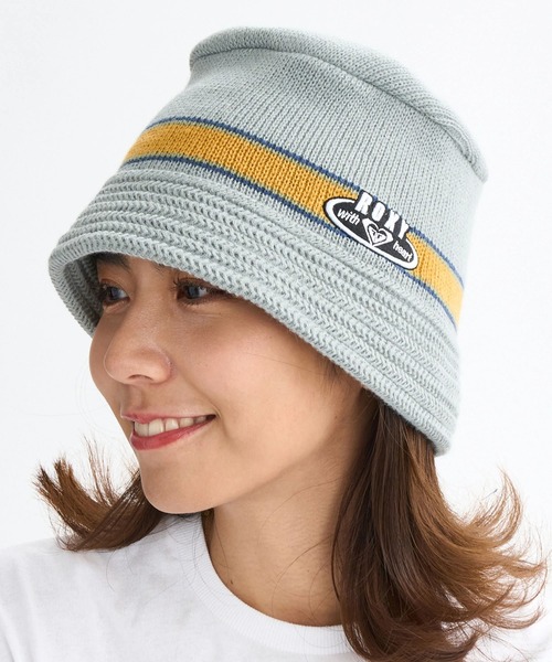 ROXY(ロキシー)の「HORIZON KNIT HAT/ロキシーラインデザインロゴワンポイントニットハット(ハット・レディース・ピンク/ブラック/ブルー・FREE)」の2枚目の写真