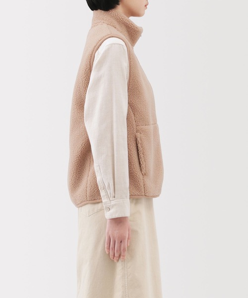 無印良品(ムジルシリョウヒン)の「婦人 ボアフリースベスト(ベスト・レディース・ダークネイビー/アイボリー/ライトベージュ/スモークピンク・S/M/L/XL/XS/XXL)」の15枚目の写真