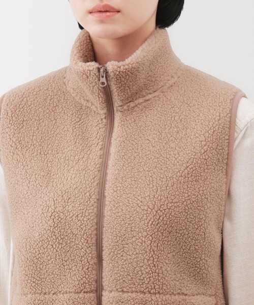 無印良品(ムジルシリョウヒン)の「婦人 ボアフリースベスト(ベスト・レディース・ダークネイビー/アイボリー/ライトベージュ/スモークピンク・S/M/L/XL/XS/XXL)」の17枚目の写真