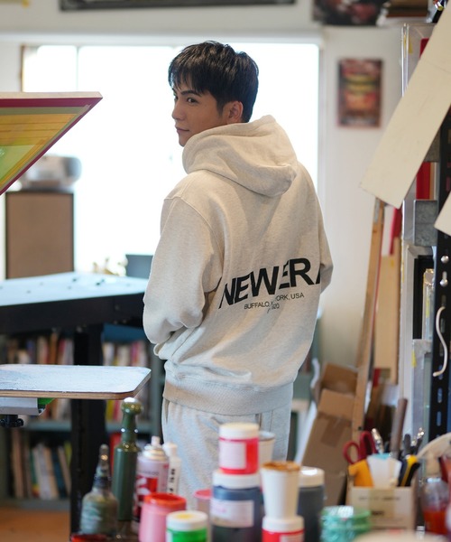 NEW ERA（ニューエラ）の「【ムラサキスポーツ限定】NEW ERA/ニューエラ SWEAT PULLOVORIGIN MS パーカー 14877272/14877273（パーカー・メンズ・ブラック/アイボリー・2XL/XL/L/M）」の16枚目の写真