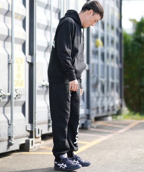 NEW ERA（ニューエラ）の「【ムラサキスポーツ限定】NEW ERA/ニューエラ SWEAT PULLOVORIGIN MS パーカー 14877272/14877273（パーカー・メンズ・ブラック/アイボリー・2XL/XL/L/M）」の5枚目の写真