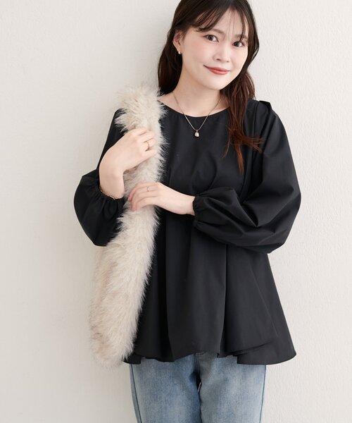 natural couture(ナチュラルクチュール)の「フレアヘムブラウス(シャツ/ブラウス・レディース・ブラック/ボルドー/オフホワイト・FREE)」の18枚目の写真