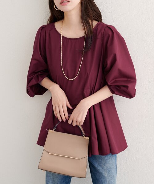 natural couture(ナチュラルクチュール)の「フレアヘムブラウス(シャツ/ブラウス・レディース・ブラック/ボルドー/オフホワイト・FREE)」の20枚目の写真