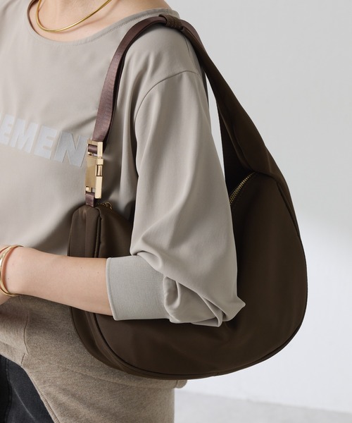 PAPILLONNER（パピヨネ）の「撥水テープショルダーバッグ/強撥水/マルチウェイ/500mlペットボトル収納可（ショルダーバッグ・レディース・ダークブラウン/ブラック/アイボリー/ベージュ・FREE）」の15枚目の写真