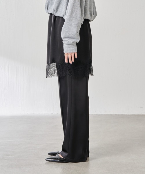 COLLAGE GALLARDAGALANTE(コラージュガリャルダガランテ)の「サテンレースレイヤードパンツ(その他パンツ・レディース・オフホワイト/ブラック・FREE)」の14枚目の写真