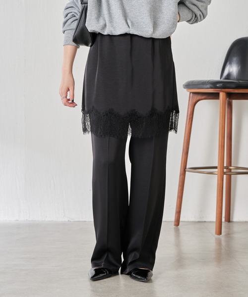 COLLAGE GALLARDAGALANTE(コラージュガリャルダガランテ)の「サテンレースレイヤードパンツ(その他パンツ・レディース・オフホワイト/ブラック・FREE)」の4枚目の写真