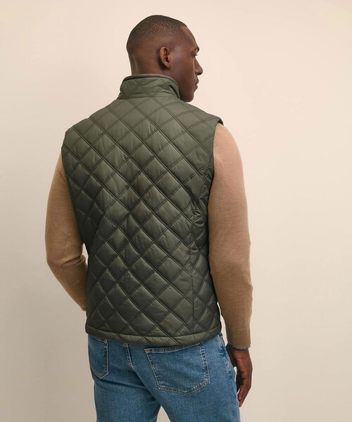 BROOKS BROTHERS（ブルックスブラザーズ）の「ポリエステル　モックネック　キルティングベスト（ベスト・メンズ・オリーブ・LARGE/MEDIUM/SMALL/X-LARGE）」の9枚目の写真