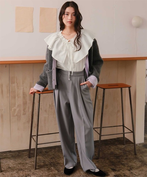 titivate(ティティベイト)の「ふんわりシルエットマルチウェイブラウス(シャツ/ブラウス・レディース・ブラック/ライトイエロー/オフホワイト・M/L)」の11枚目の写真