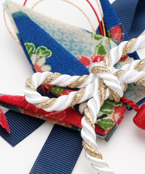 カヤ（カヤ）の「【カヤ】折鶴祝いヘアクリップ（バレッタ/ヘアクリップ・レディース・ブラック/ブルー/ピンク/パープル・FREE）」の7枚目の写真