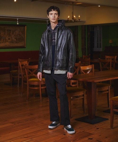 The DUFFER of ST.GEORGE（ザダファーオブセントジョージ）の「SINGLE RIDERS JACKET：シープスキンレザー シングルライダース ジャケット（ライダースジャケット・メンズ・ブラック/スミクロ・MEDIUM/LARGE/X-LARGE）」の8枚目の写真