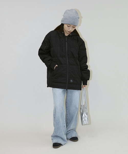 PUBLUX(パブリュクス)の「TAION/タイオン SC FRONT ZIP DOWN HOODIE 限定展開/スポーツ クラシック フロント ジップ ダウン フーディー(ダウンジャケット/コート・レディース・グレー/ブラック・LARGE/X-LARGE/MEDIUM)」の15枚目の写真