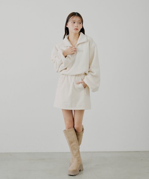 Chico（チコ）の「ハーフジップフリースミニワンピース（ワンピース・レディース・グレー/ブラウン/アイボリー・FREE）」の9枚目の写真