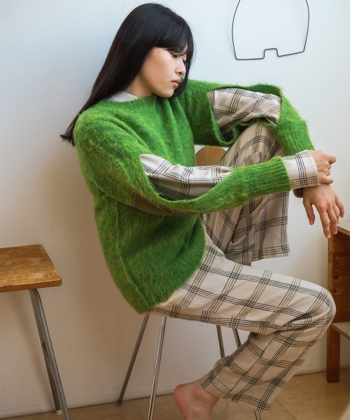 soduk(スドーク)の「holes knit sweater(ニット/セーター・レディース・ブラック/グレー/グリーン・ONE SIZE)」の9枚目の写真