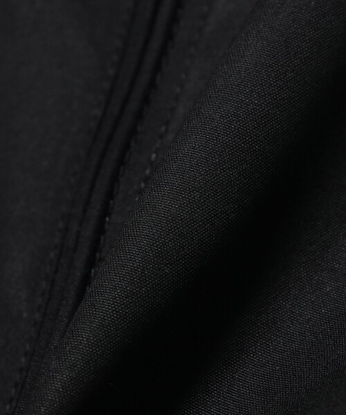 Barbour(バブアー)の「Barbour × BARACUTA / PORTON オイルドコットン ブルゾン(ブルゾン・メンズ・ブラック/グリーン系その他5・MEDIUM/LARGE/SMALL)」の6枚目の写真