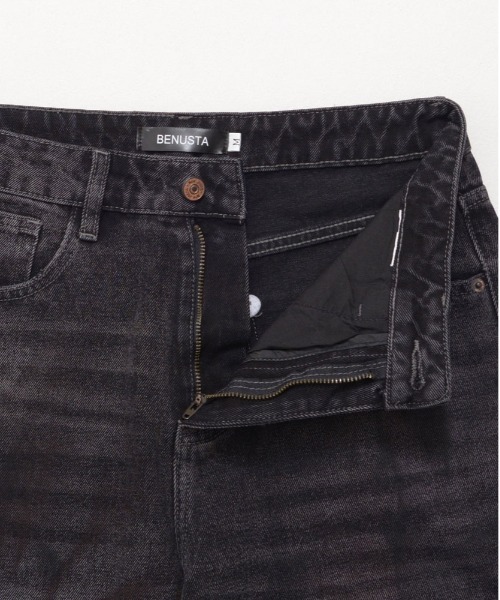 BENUSTA（ベヌスタ）の「『BENUSTA/ベヌスタ』加工ワイドデニムパンツ【GC】（デニムパンツ・メンズ・ネイビー・XL/M）」の8枚目の写真