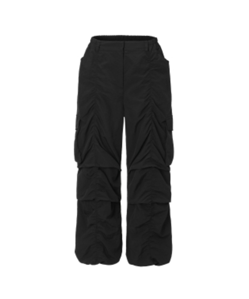 KHAKIPOINT（カーキポイント）の「Shirring Parachute Pants (black)（スウェットパンツ・レディース・その他・FREE）」の2枚目の写真
