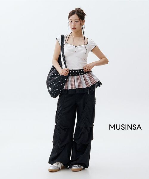 KHAKIPOINT（カーキポイント）の「Shirring Parachute Pants (black)（スウェットパンツ・レディース・その他・FREE）」の6枚目の写真