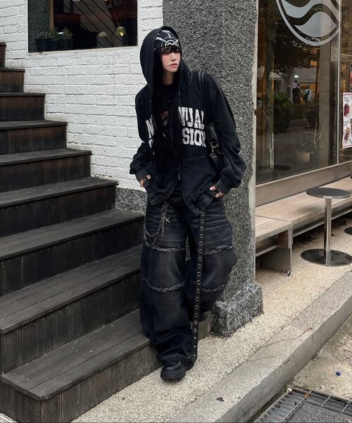 NOMANUAL(NOMANUAL)の「DESTROYED LAYER DENIM PANTS - WASHED BLACK(デニムパンツ・レディース・その他・SMALL/MEDIUM/LARGE/X-LARGE)」の13枚目の写真