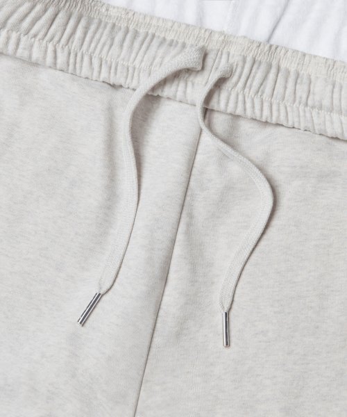 MUSINSA STANDARD WOMAN(ムシンサスタンダードウーマン)の「レディースフリーススウェットパンツ【オートミール】(スウェットパンツ・レディース・その他・SMALL/MEDIUM/LARGE/X-SMALL)」の4枚目の写真