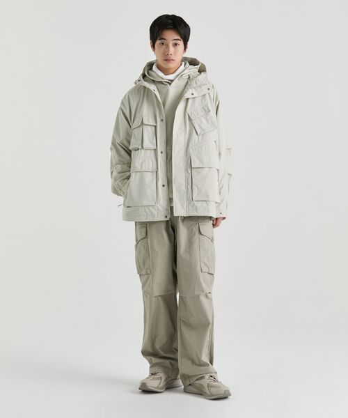 MUSINSA STANDARD（ムシンサスタンダード）の「CR タートルネック長袖Tシャツ [ホワイト]（Tシャツ/カットソー・メンズ・その他・SMALL/MEDIUM/LARGE/X-LARGE/XX-LARGE/XXX-LARGE）」の6枚目の写真