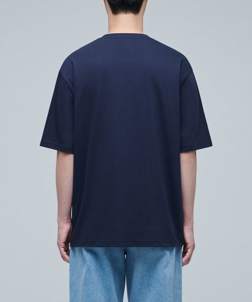 MUSINSA STANDARD（ムシンサスタンダード）の「リラックスフィットクルーネックTシャツ2 [ネイビー]（Tシャツ/カットソー・メンズ・その他・MEDIUM/LARGE/X-LARGE/XX-LARGE/XXX-LARGE/SMALL）」の3枚目の写真
