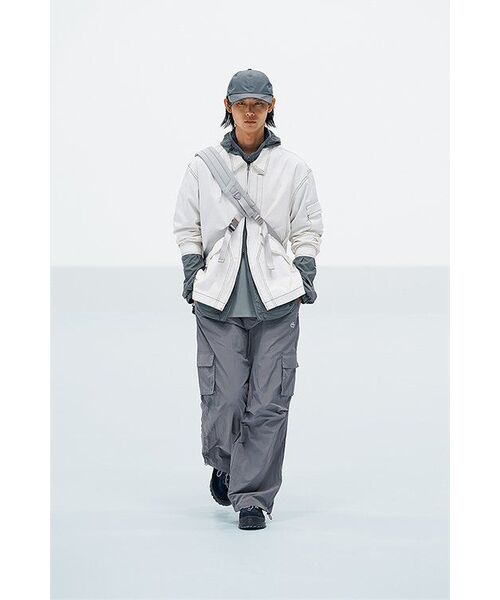 NOMANUAL(NOMANUAL)の「N.S.C PARACHUTE PANTS - GRAY(スウェットパンツ・レディース・その他・SMALL/MEDIUM/LARGE/X-SMALL)」の4枚目の写真