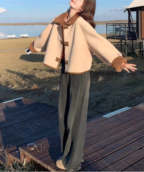 MAISON DE THERESE(メゾン ド テレーズ)の「リバーシブル ショート ファーライク ジャケット(ブルゾン・レディース・アイボリー・S/M)」の21枚目の写真