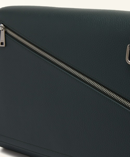 FURLA(フルラ)の「フルラ クロノ (Furla Man Crono) メッセンジャーバッグ(ショルダーバッグ・メンズ・モカ/ブラック系/ブラック・ONE SIZE)」の15枚目の写真