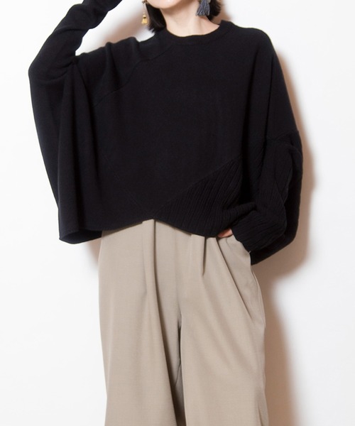 OSMOSIS（オズモーシス）の「変形ニットプルオーバー（ニット/セーター・レディース・オレンジ/ライトグレー/ブルー/ブラック/ライトグリーン・ONE SIZE）」の3枚目の写真