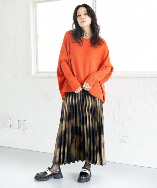 OSMOSIS（オズモーシス）の「変形ニットプルオーバー（ニット/セーター・レディース・オレンジ/ライトグレー/ブルー/ブラック/ライトグリーン・ONE SIZE）」の6枚目の写真