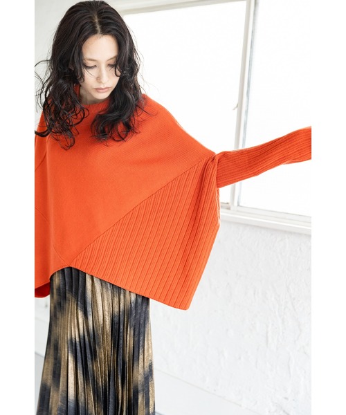 OSMOSIS（オズモーシス）の「変形ニットプルオーバー（ニット/セーター・レディース・オレンジ/ライトグレー/ブルー/ブラック/ライトグリーン・ONE SIZE）」の10枚目の写真