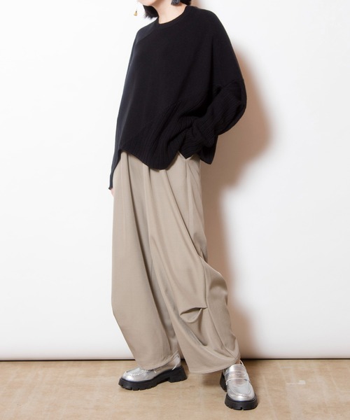 OSMOSIS（オズモーシス）の「変形ニットプルオーバー（ニット/セーター・レディース・オレンジ/ライトグレー/ブルー/ブラック/ライトグリーン・ONE SIZE）」の13枚目の写真