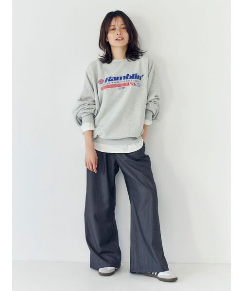 Ungrid(アングリッド)の「ロゴルーズスウェット(スウェット・レディース・イエロー/ライトグレー/ブラウン・FREE)」の6枚目の写真