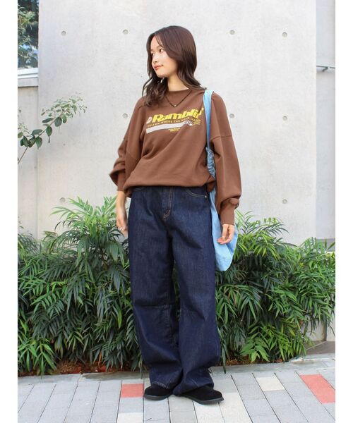 Ungrid(アングリッド)の「ロゴルーズスウェット(スウェット・レディース・イエロー/ライトグレー/ブラウン・FREE)」の22枚目の写真