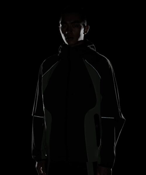 セール】ナイキ テック メンズ Dri-FIT ウーブン カラーブロック