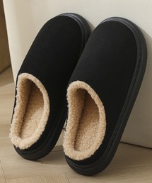DAY CLOSET（デイ クローゼット）の「【男女兼用/柔らかソール】ムートン風フェイクスウェードボアスリッパ レディース メンズ（ルームシューズ/スリッパ）」