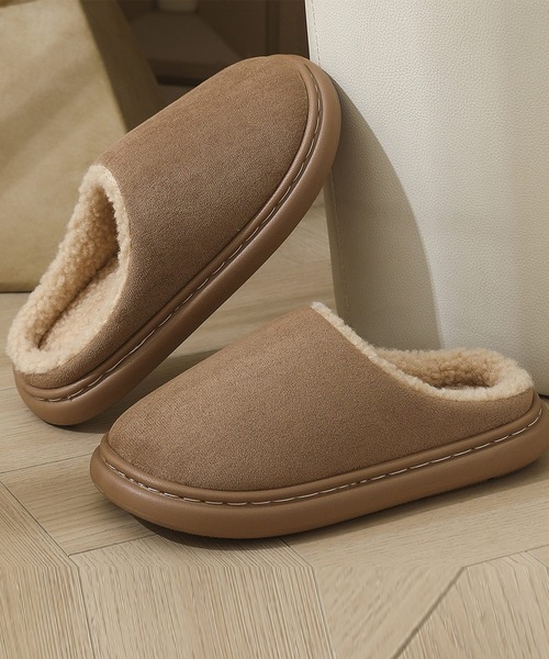 DAY CLOSET（デイ クローゼット）の「【男女兼用/柔らかソール】ムートン風フェイクスウェードボアスリッパ レディース メンズ（ルームシューズ/スリッパ・レディース・ブラック/ブラウン/ライトブラウン・24.0cm/23.0cm/26.0cm/25.0cm/27.0cm）」の9枚目の写真