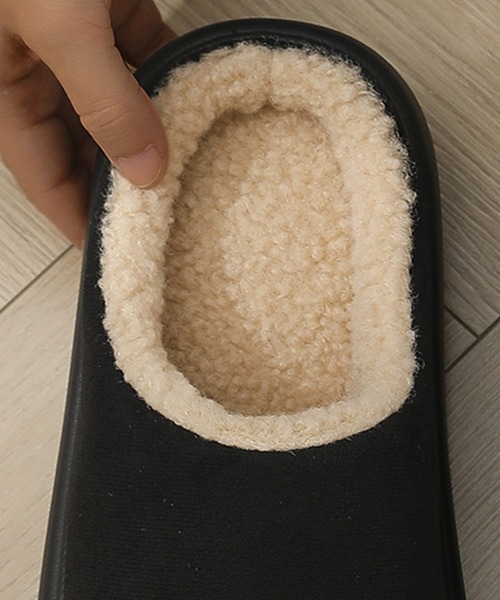 DAY CLOSET（デイ クローゼット）の「【男女兼用/柔らかソール】ムートン風フェイクスウェードボアスリッパ レディース メンズ（ルームシューズ/スリッパ・レディース・ブラック/ブラウン/ライトブラウン・24.0cm/23.0cm/26.0cm/25.0cm/27.0cm）」の11枚目の写真