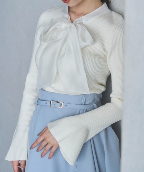 31 Sons de mode（トランテアン　ソン　ドゥ　モード）の「2025秋冬新作 シアーボウタイリブニット（ニット/セーター・レディース・オフホワイト/レッド/ブラック・ﾌﾘ-）」の2枚目の写真