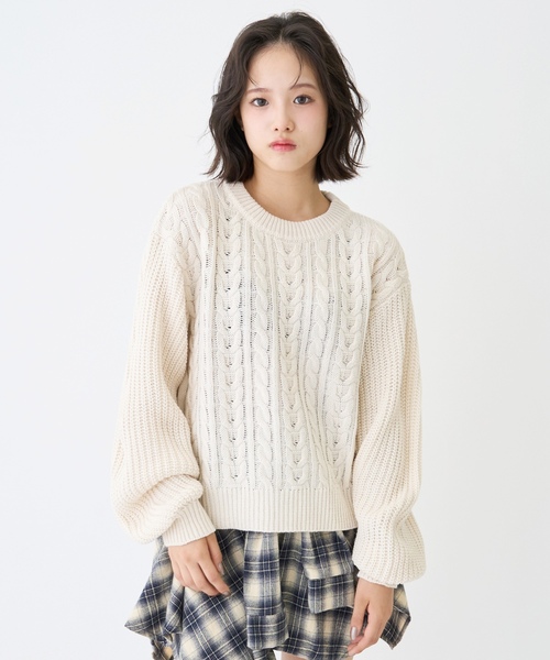 LOVETOXIC（ラブトキシック）の「【GOODPRICE】ケーブルニットプルオーバー（ニット/セーター・キッズ・エンジ/トップグレー/ブラック/アイボリー・S:140cm/M:150cm/L:160cm/130cm）」の2枚目の写真