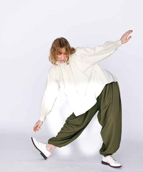 Kelen(ケレン)の「「KELEN / ケレン」タックバルーンパンツ(その他パンツ・レディース・チャコールグレー/ブラック/ライトベージュ・S/M)」の19枚目の写真