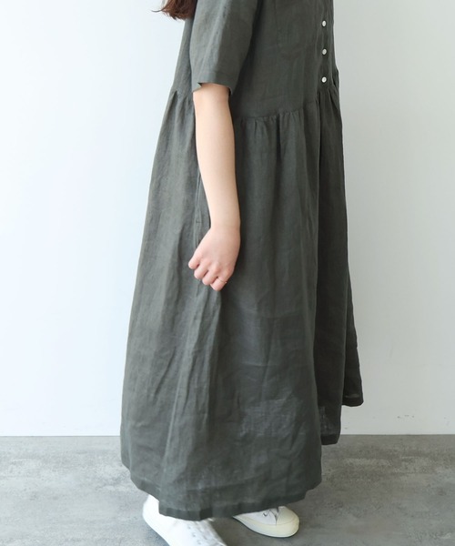 bulle de savon(ビュルデサボン)の「60sフレンチリネン シャツワンピース(ワンピース・レディース・チャコールグレー/サックスブルー/ピンク・FREE)」の17枚目の写真