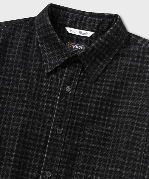 NONBLANK(ノンブランク)の「コットンベルベットチェックシャツ_BLACK(シャツ/ブラウス・メンズ・ブラック・MEDIUM/LARGE/X-LARGE)」の3枚目の写真