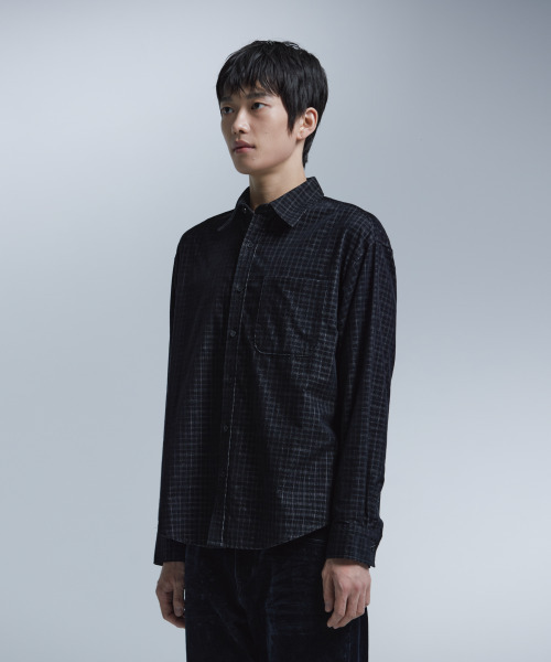 NONBLANK(ノンブランク)の「コットンベルベットチェックシャツ_BLACK(シャツ/ブラウス・メンズ・ブラック・MEDIUM/LARGE/X-LARGE)」の11枚目の写真