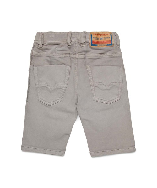 DIESEL KIDS（ディーゼルキッズ）の「DIESEL（ディーゼル）Kids & Junior ショートパンツ（その他パンツ・キッズ・ホワイト/チャコール・4Y/6Y/8Y/10Y/12Y/14Y/16Y）」の3枚目の写真