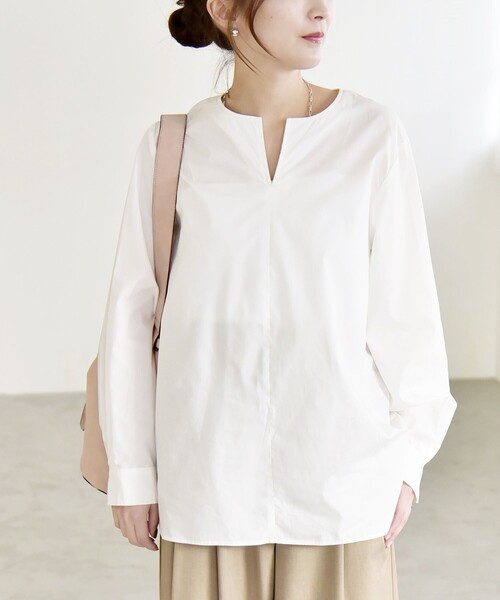 quaranciel(カランシエル)の「quaranciel:〈洗濯機可能〉タックカラー 2way キーネック シャツ ブラウス(シャツ/ブラウス・レディース・ライトブルー/ホワイト・ONE SIZE)」の13枚目の写真