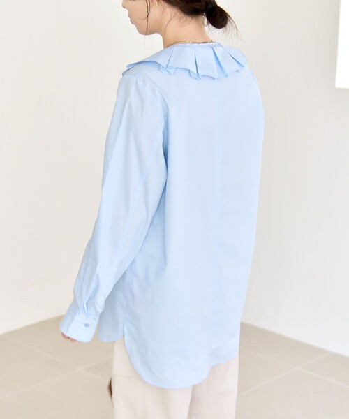 quaranciel(カランシエル)の「quaranciel:〈洗濯機可能〉タックカラー 2way キーネック シャツ ブラウス(シャツ/ブラウス・レディース・ライトブルー/ホワイト・ONE SIZE)」の21枚目の写真