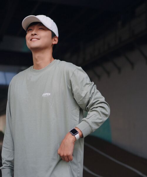 DOLPHIN WAVE APPAREL（ドルフィンウェーブアパレル）の「ドルフィンアーチロゴロングスリーブTシャツライトカーキ（Tシャツ/カットソー・メンズ・その他・MEDIUM/LARGE/X-LARGE）」の3枚目の写真